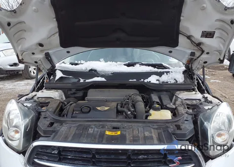 2016 Mini Countryman Cooper S z USA, uszkodzony, nr VIN WMWZC5C57GWU00208